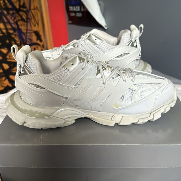 Balenciaga tracks, white - Picture 5 of 8